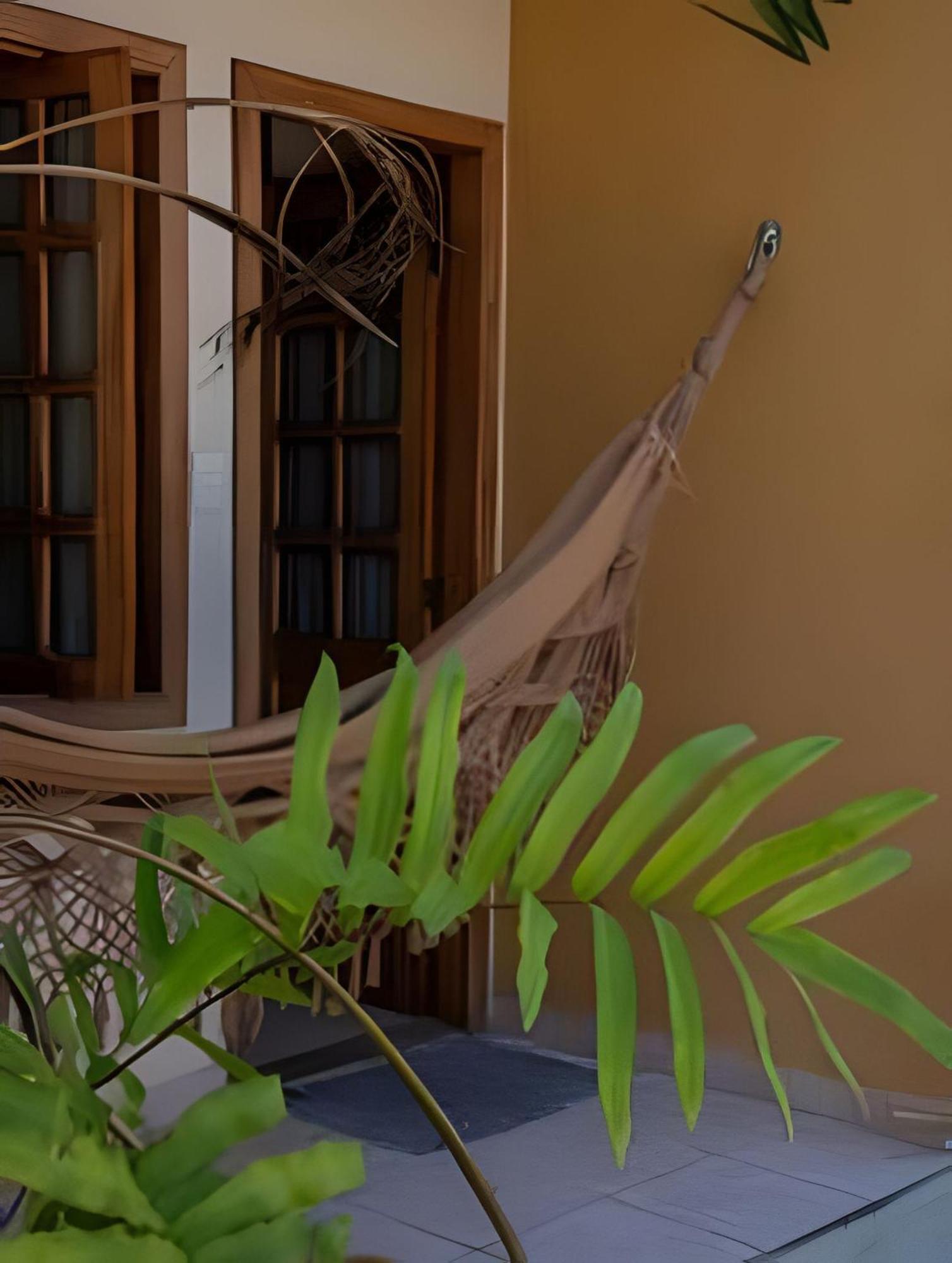 Em Frente A Praia De Taperapuan; Piscina; 1 Quarto; Wifi 300 Mbs; Estacionamento Gratuito 1 Veiculo بورتو سيغورو المظهر الخارجي الصورة