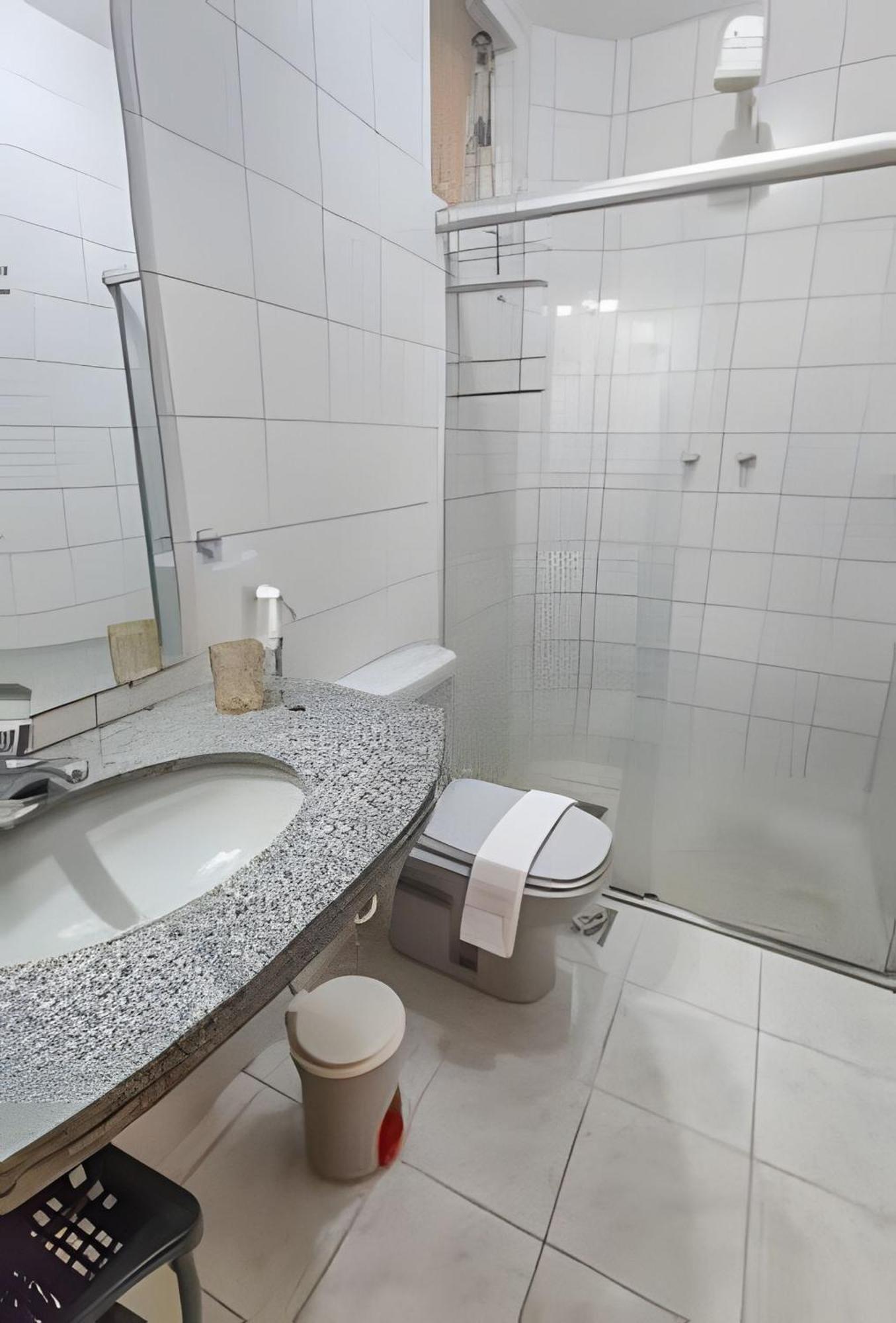 Em Frente A Praia De Taperapuan; Piscina; 1 Quarto; Wifi 300 Mbs; Estacionamento Gratuito 1 Veiculo بورتو سيغورو المظهر الخارجي الصورة