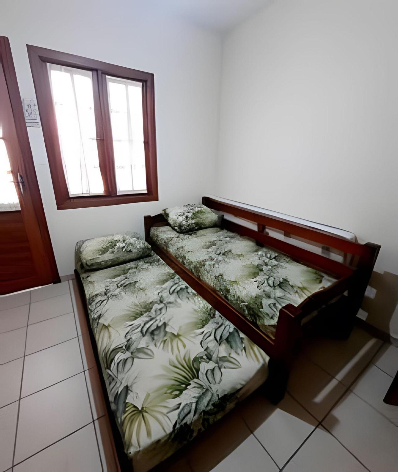 Em Frente A Praia De Taperapuan; Piscina; 1 Quarto; Wifi 300 Mbs; Estacionamento Gratuito 1 Veiculo بورتو سيغورو المظهر الخارجي الصورة